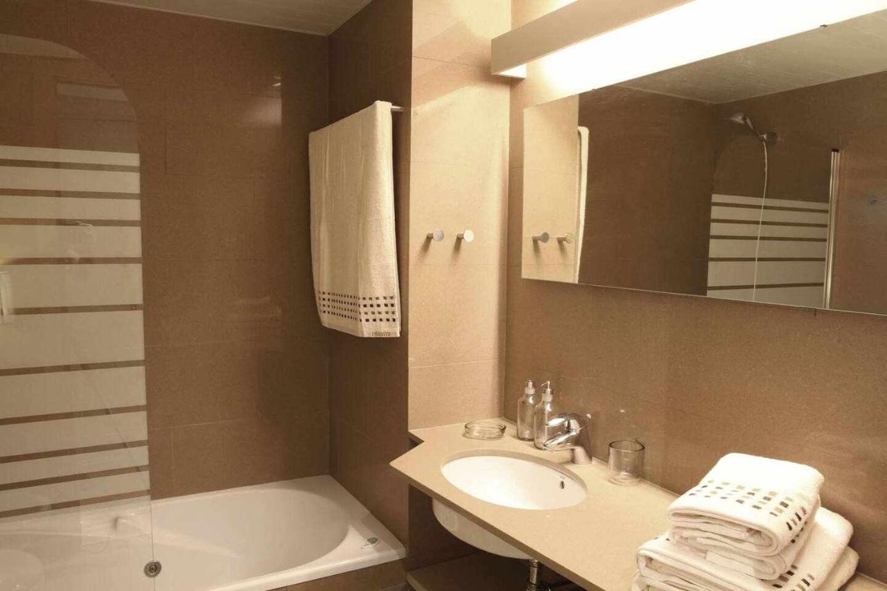 Passeig De Gracia Sun Balcony 2 Bedroo Appartamento Barcellona